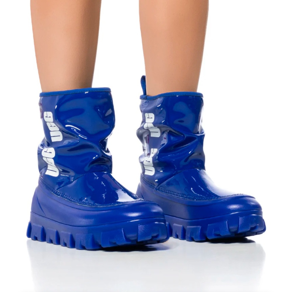 sold out UGG CLASSIC BRELLAH MINI WATERPROOF BOOTIE IN BLUE